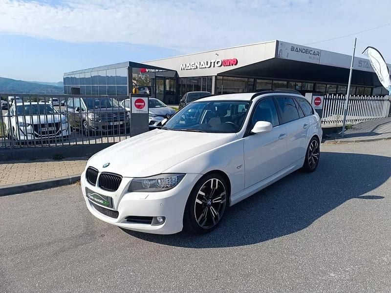 Branco Usado 2011 BMW 320 Carrinha | € 14.900 (Caro) - Imagem 1/4