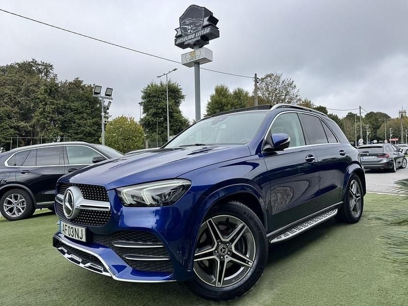 Azul Usado 2021 Mercedes GLE300 SUV | € 68.750 - Imagem 1/4
