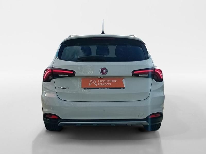 Usado Fiat Tipo Wagon 101 HP (74 kW) 2023 Branco Carrinha