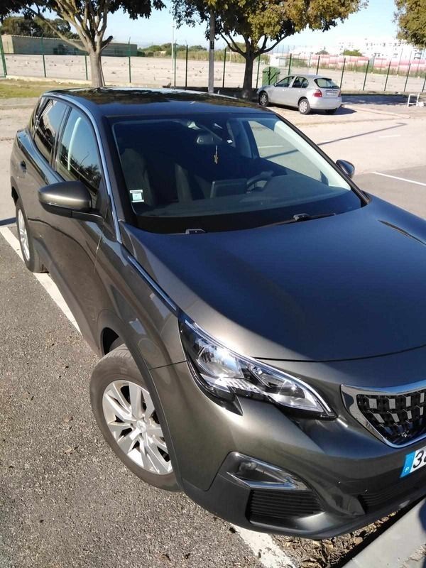 Cinzento Usado 2019 Peugeot 3008 Citadino | € 16.900 (Super Preço) - Imagem 1/4