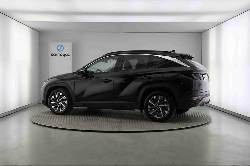 Usado Hyundai Tucson 136 HP (100 kW) 2021 Preto SUV