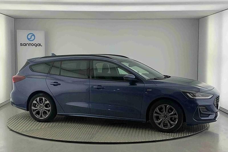 Azul Usado 2022 Ford Focus ST-Line Carrinha | € 22.490 (Preço justo) - Imagem 1/4
