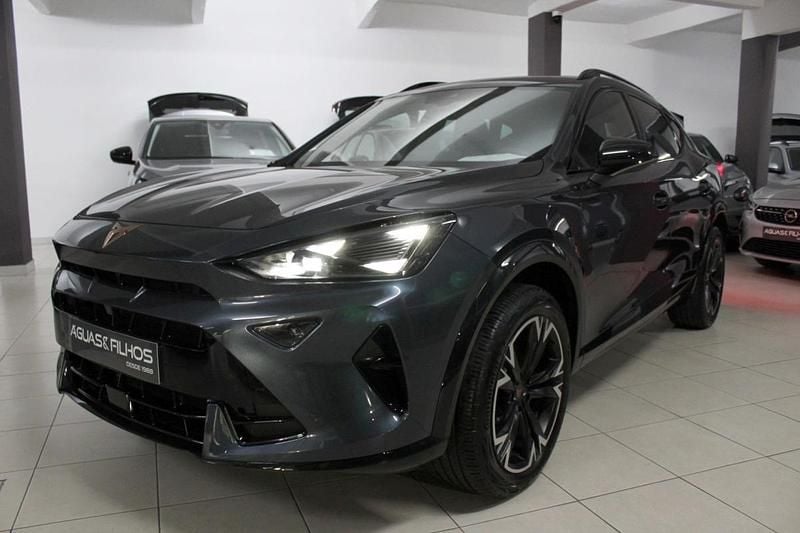 Cinza Usado 2025 Cupra Formentor SUV | € 37.990 (Caro) - Imagem 1/4