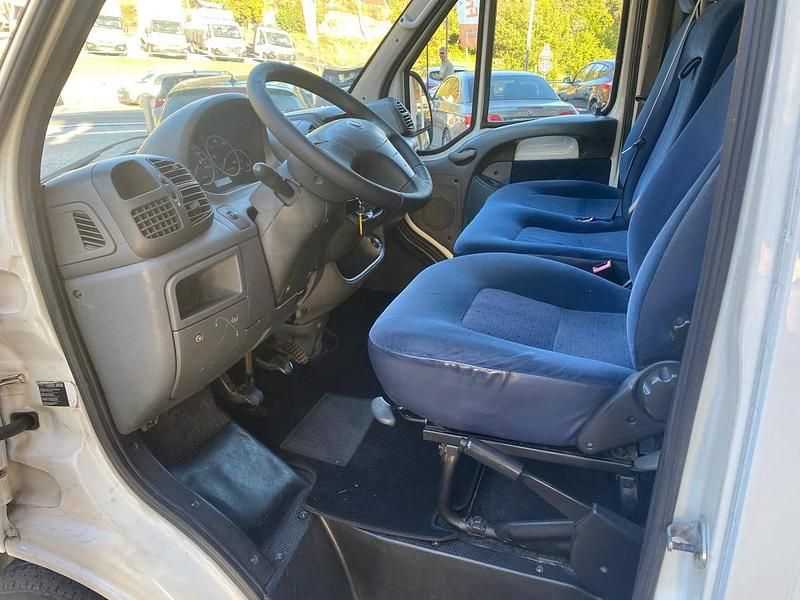 Usado Fiat Ducato 84 HP (61 kW) 2002 Branco Van