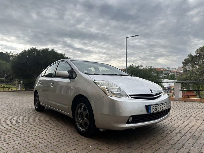 Usado 2005 Toyota Prius Citadino | € 6.100 - Imagem 1/4