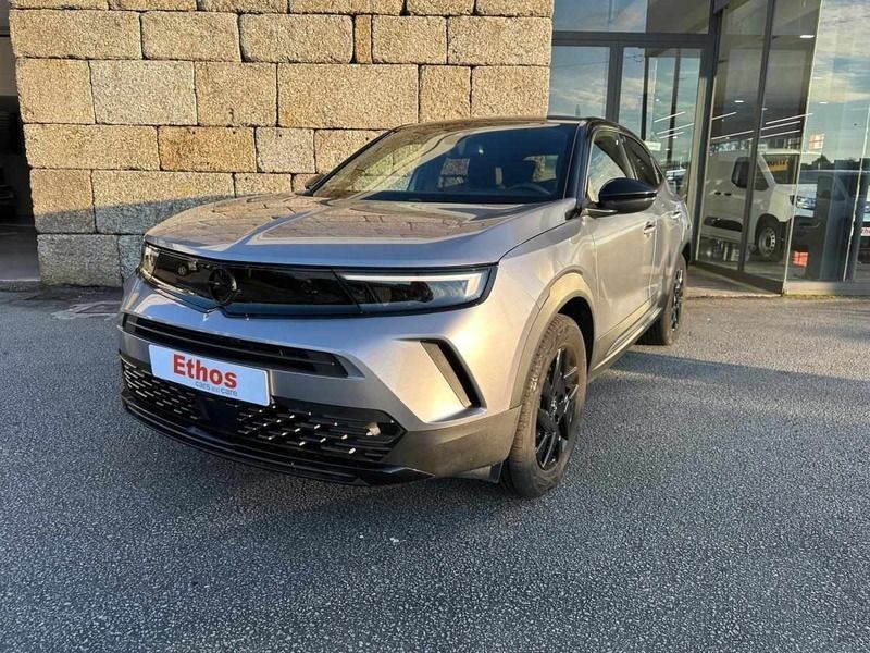 Cinzento Usado 2023 Opel Mokka-e SUV | € 25.900 (Bom preço) - Imagem 1/4