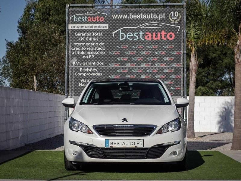 Branco Usado 2014 Peugeot 308 Allure Carrinha | € 10.999 (Preço justo) - Imagem 1/4