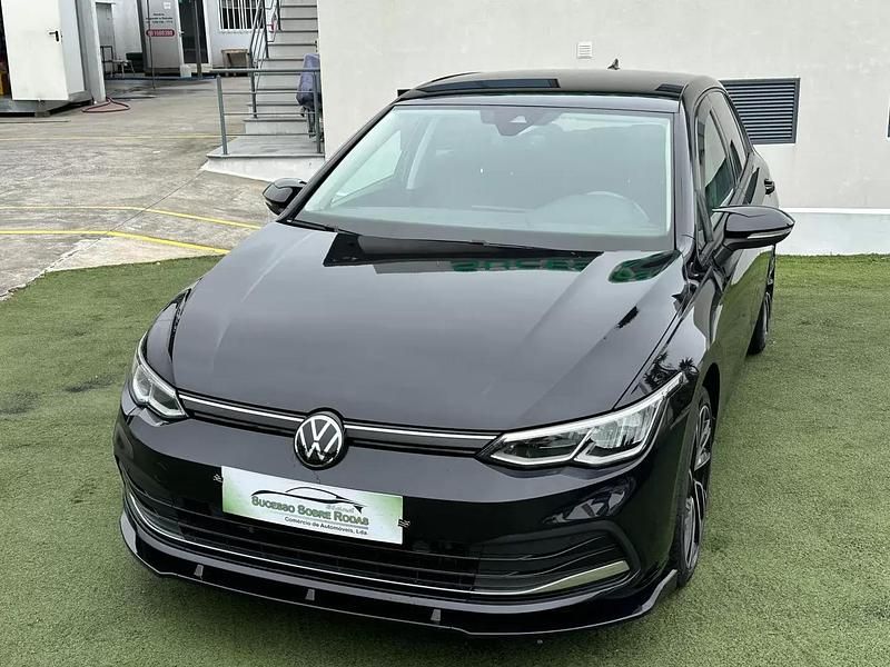 Usado VW Golf VIII Life 110 HP (80 kW) 2021 Preto