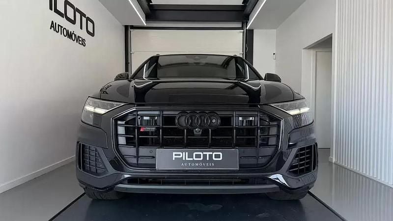 Usado Audi Q8 286 HP (210 kW) 2019 Preto SUV