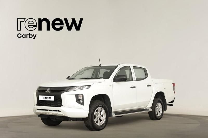 Branco Usado 2022 Mitsubishi L200 Intense Pickup | € 30.990 (Bom preço) - Imagem 1/4