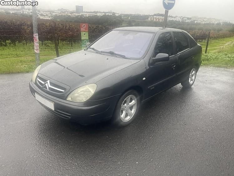 Cinza Usado 2003 Citroën Xsara Exclusive Sedan | € 3.000 (Preço elevado) - Imagem 1/1