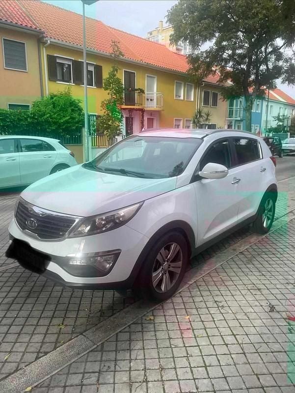 Usado Kia Sportage 116 HP (85 kW) 2012 Branco SUV