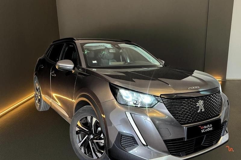 Cinzento Usado 2021 Peugeot 2008 SUV | € 15.900 (Bom preço) - Imagem 1/4