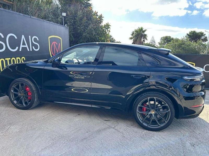 Usado Porsche Cayenne 460 HP (338 kW) 2021 Preto SUV