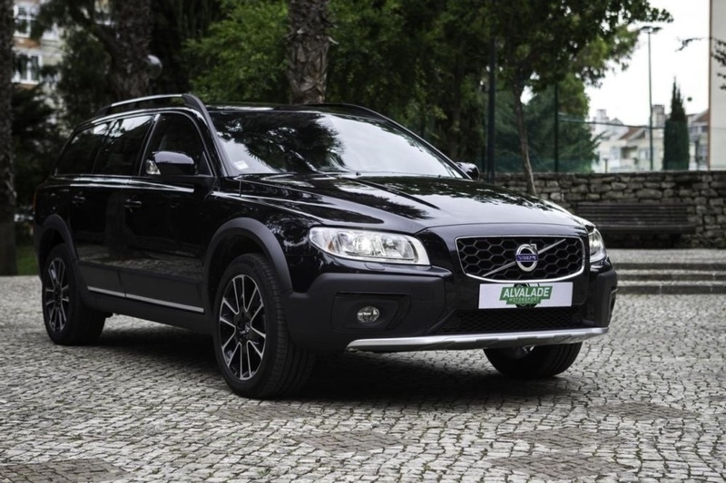 Volvo XC70 29 usados de 14 websites para venda AutoUncle