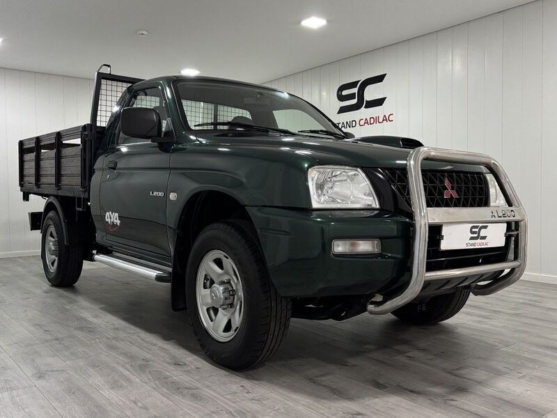 Verde Usado 2004 Mitsubishi L200 Pickup | € 18.950 (Caro) - Imagem 1/4