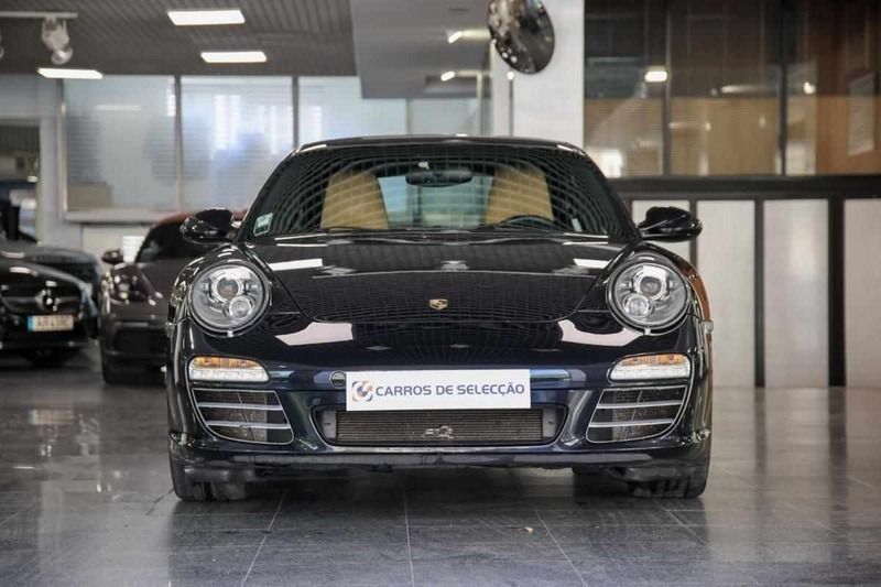 Preto Usado 2010 Porsche 911 Carrera 4S Coupé | € 89.500 - Imagem 1/4