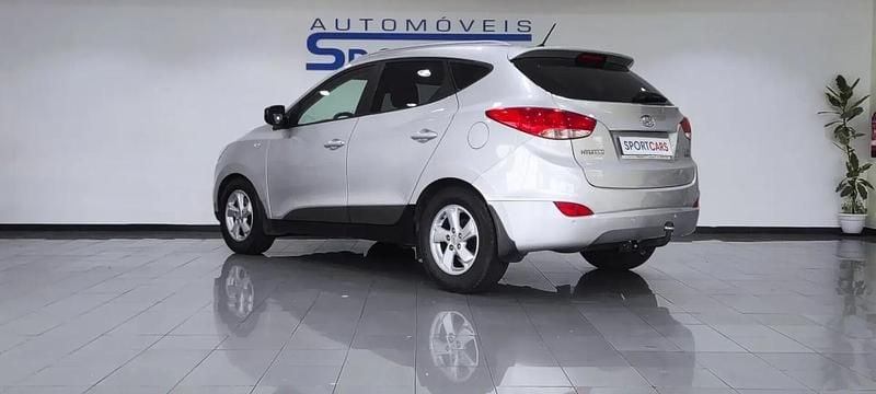 Usado Hyundai ix35 Comfort 184 HP (135 kW) 2010 Cinza SUV