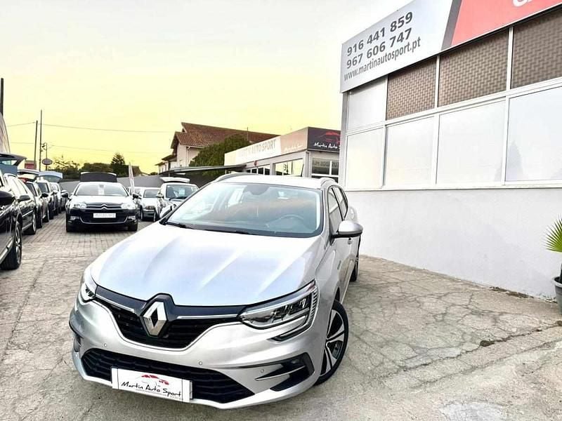 Cinzento Usado 2021 Renault Mégane GrandTour Carrinha | € 15.490 (Preço elevado) - Imagem 1/4