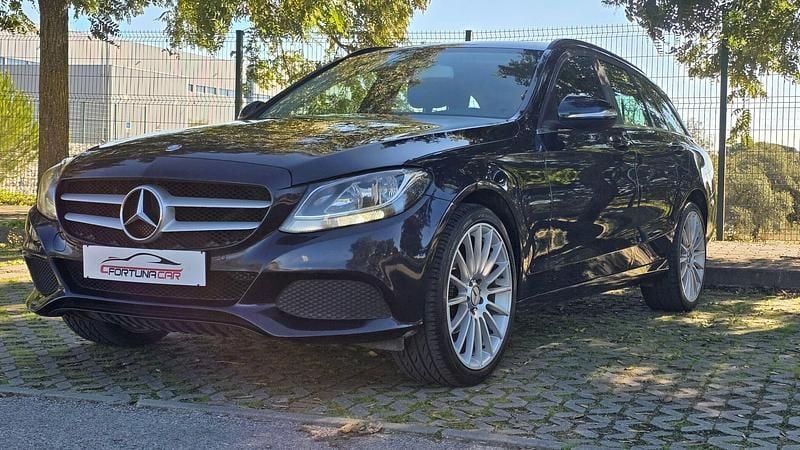 Azul Usado 2016 Mercedes C180 Carrinha | € 16.990 (Preço elevado) - Imagem 1/4