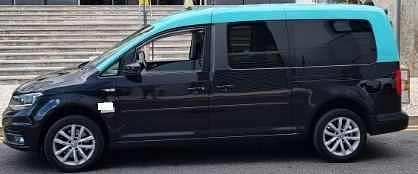 Usado VW Caddy 150 HP (110 kW) 2018 Preto Monovolume