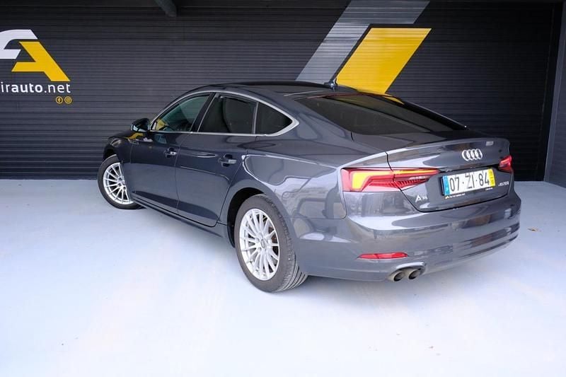 Usado Audi A5 Sportback 190 HP (139 kW) 2019 Antracite Citadino