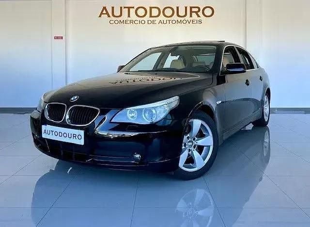 Preto Usado 2004 BMW 520 Sedan | € 10.750 (Caro) - Imagem 1/4