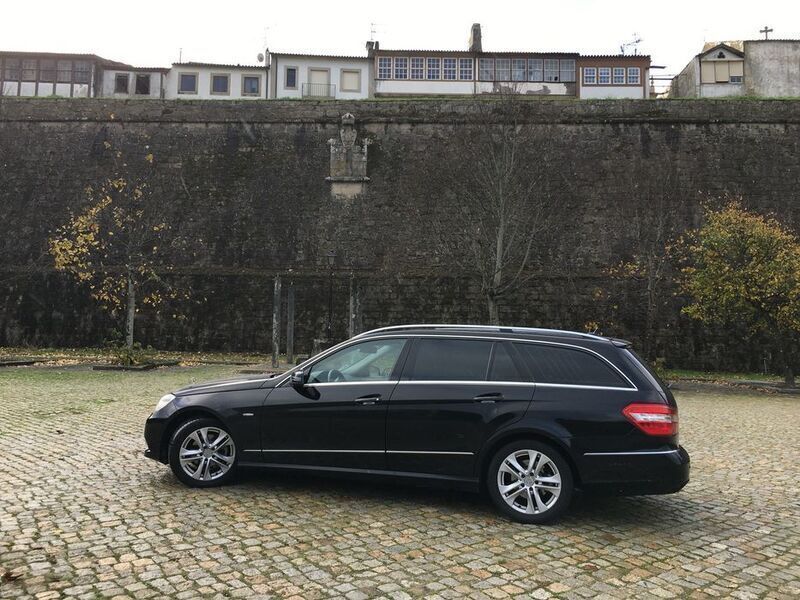 Usado 2011 Mercedes E220 Avantgarde | € 12.900 (Preço justo) - Imagem 1/4