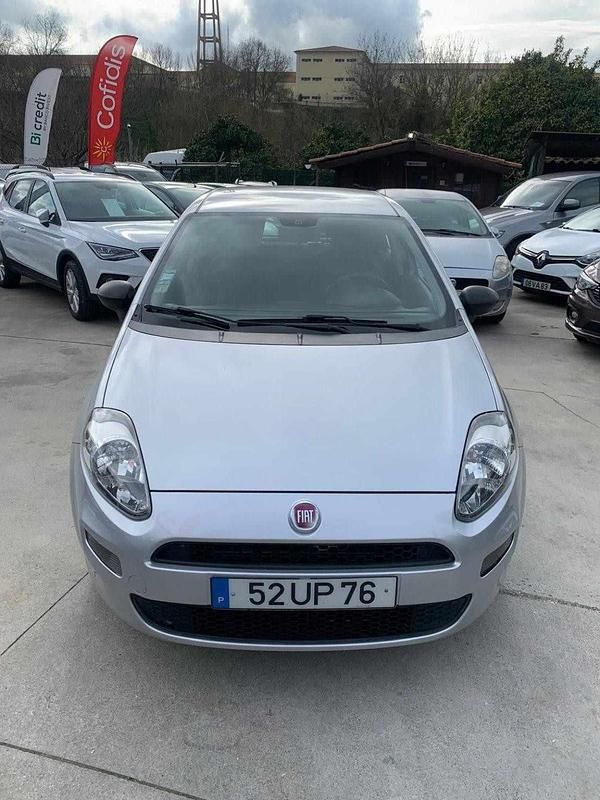Cinzento Usado 2018 Fiat Punto Citadino | € 10.900 (Caro) - Imagem 1/4