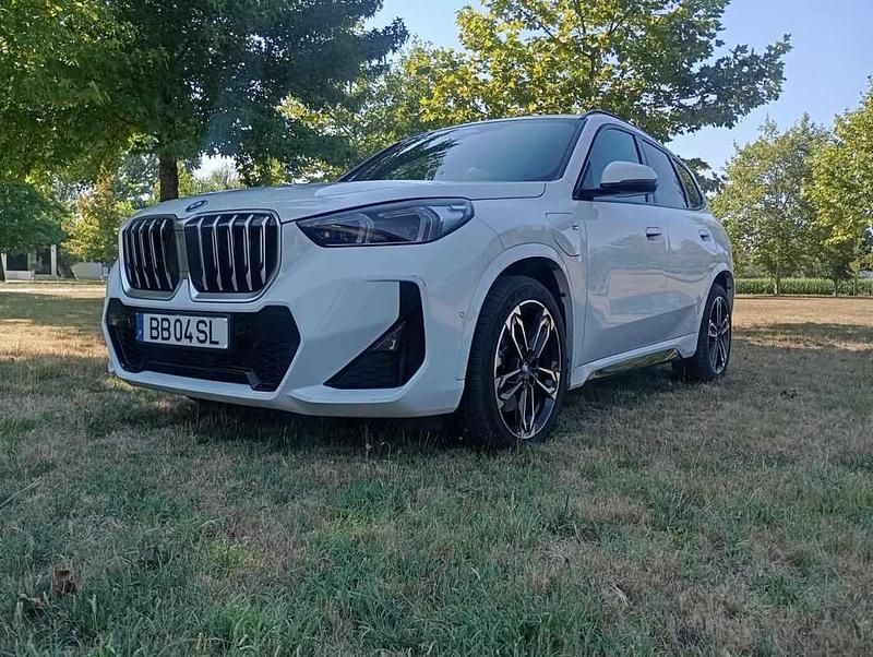 Branco Usado 2023 BMW X1 SUV | € 52.000 - Imagem 1/4