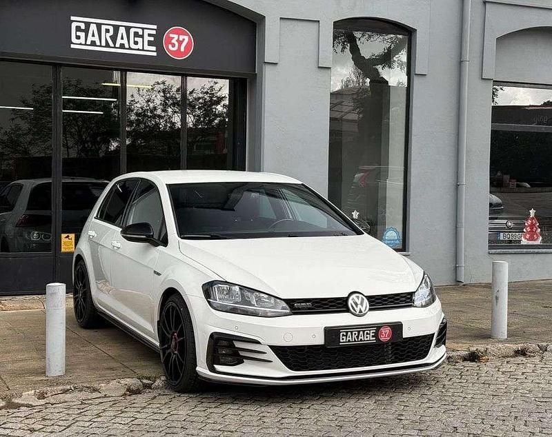 Branco Usado 2017 VW Golf VII GTD | € 22.490 (Bom preço) - Imagem 1/4