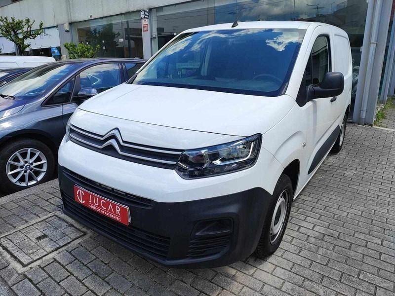 Branco Usado 2021 Citroën Berlingo Monovolume | € 13.900 (Bom preço) - Imagem 1/4