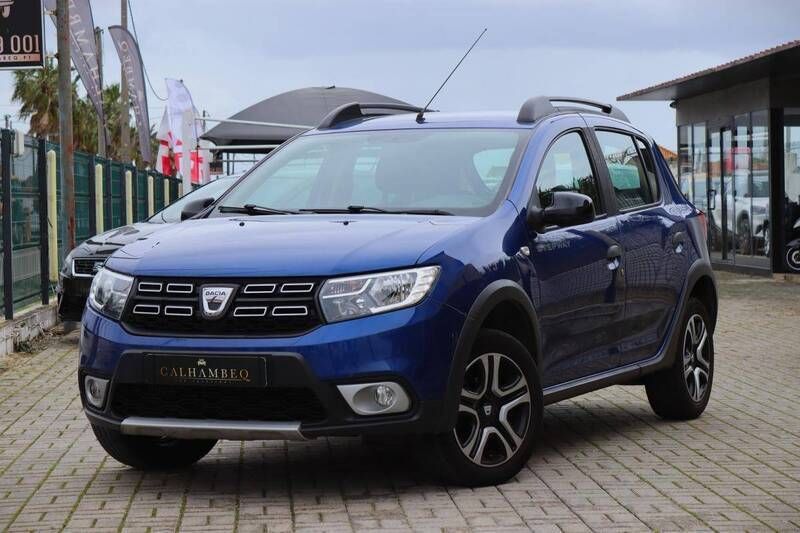Azul Usado 2020 Dacia Sandero Citadino | € 10.990 (Preço justo) - Imagem 1/4