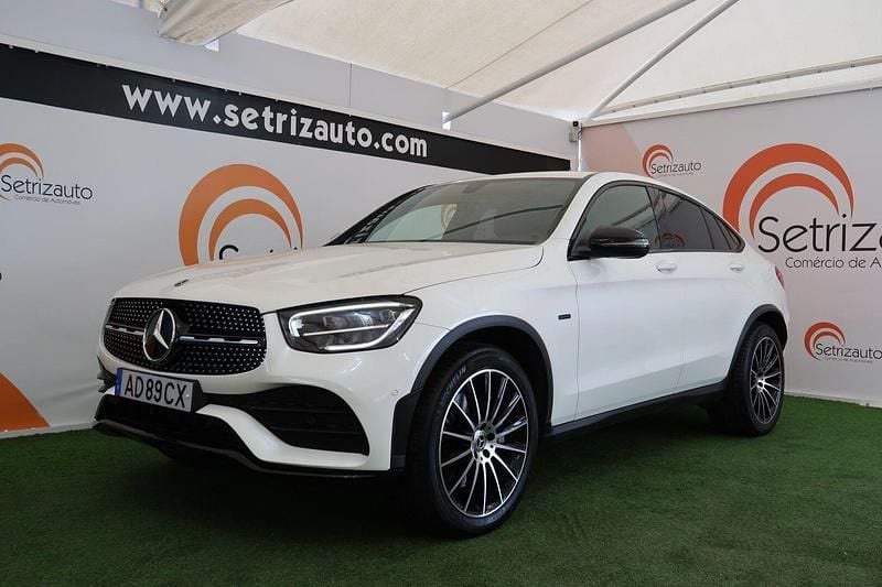 Usado Mercedes GLC300e 320 HP (235 kW) 2020 Branco Coupé