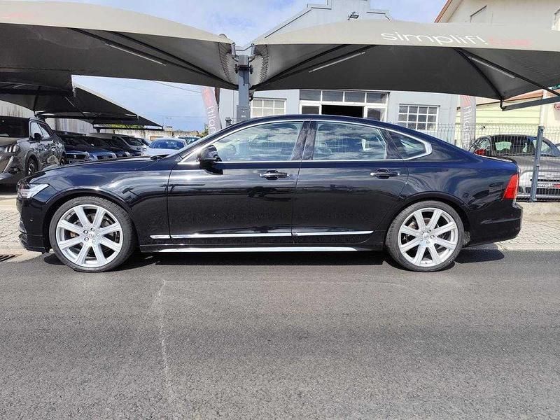 Usado Volvo S90 190 HP (139 kW) 2016 Preto Sedan