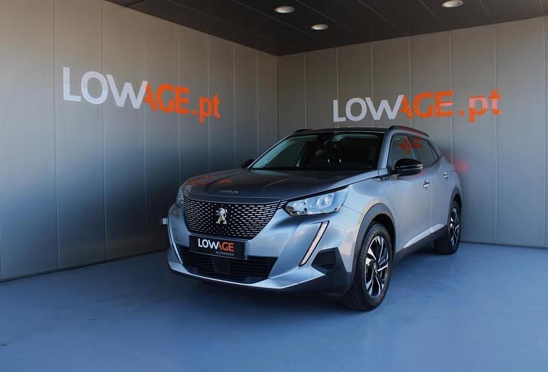 Cinza Usado 2022 Peugeot e-2008 Allure SUV | € 20.900 (Preço justo) - Imagem 1/4