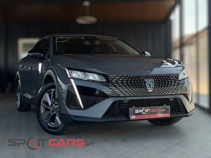 Cinza Usado 2024 Peugeot 408 Allure Sedan | € 27.490 (Bom preço) - Imagem 1/4