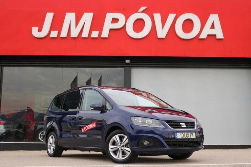 Azul Usado 2018 Seat Alhambra Style Monovolume | € 24.490 - Imagem 1/4