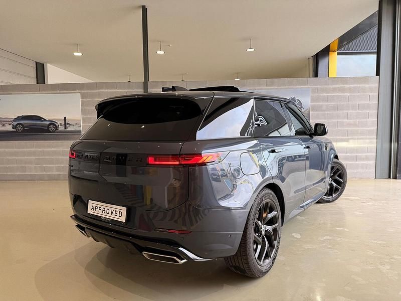 Usado Land Rover Range Rover SE Dynamic 400 HP (294 kW) 2025 Azul SUV