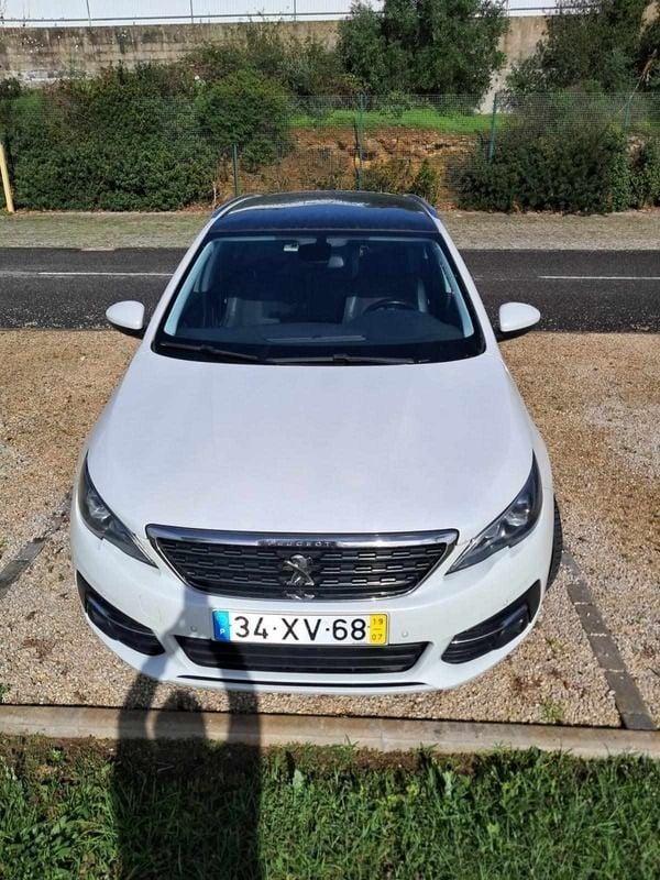 Branco Usado 2019 Peugeot 308 Carrinha | € 8.700 (Bom preço) - Imagem 1/4