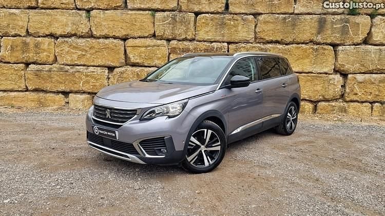 Cinza Usado 2017 Peugeot 5008 Allure Monovolume | € 17.950 (Bom preço) - Imagem 1/1