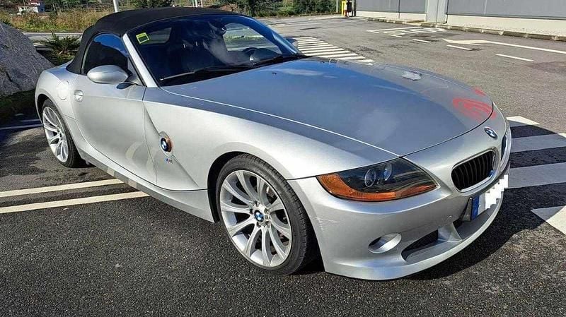 Cinzento Usado 2005 BMW Z4 Coupé | € 14.650 - Imagem 1/4