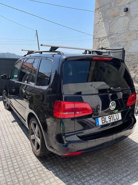 Usado 2013 VW Touran Monovolume | € 10.500 - Imagem 1/4