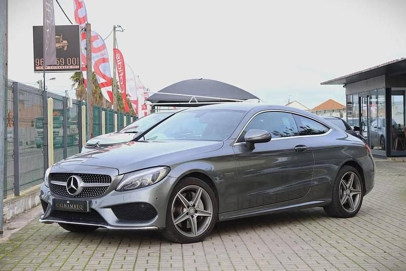 Cinzento Usado 2016 Mercedes C250 | € 24.990 (Preço justo) - Imagem 1/4