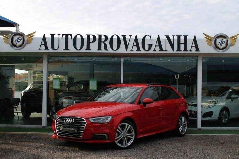 Vermelho Usado 2017 Audi A3 Sportback e-tron S-Line Sedan | € 21.900 (Preço justo) - Imagem 1/4
