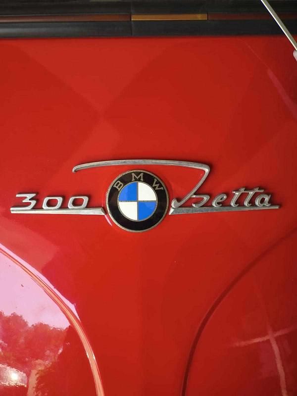 Usado BMW 700 Sport Line 40 HP (29 kW) 1960 Vermelho