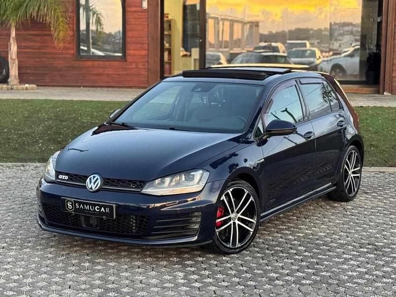 Azul Usado 2015 VW Golf VII GTD Citadino | € 17.990 (Preço justo) - Imagem 1/4