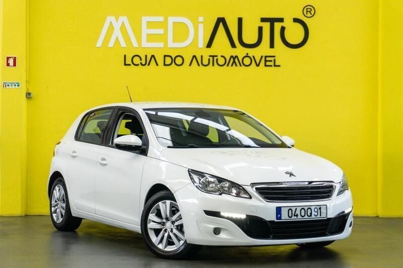Branco Usado 2014 Peugeot 308 Allure | € 10.900 (Preço justo) - Imagem 1/2