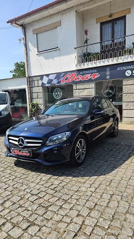 Azul Usado 2014 Mercedes 200 | € 14.900 - Imagem 1/4