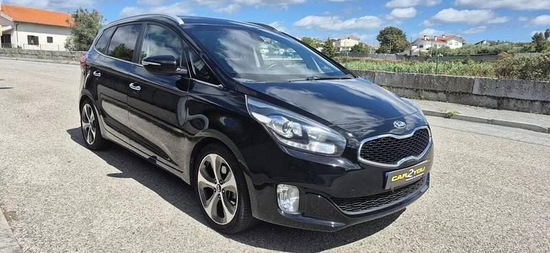 Preto Usado 2016 Kia Carens Monovolume | € 15.450 (Preço justo) - Imagem 1/4